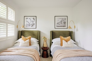 The Golden Vine image 12
