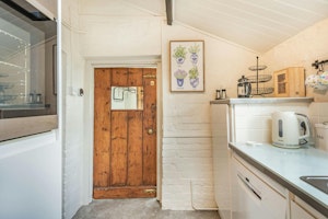 Stanpit Haven image 8