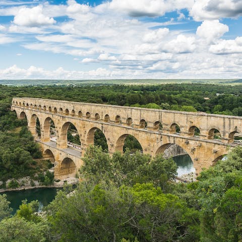Visit the famous Roman bridge Pont du Gard, just 3km away 