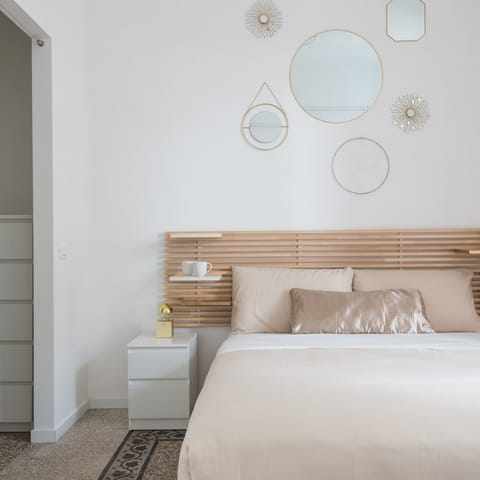 Relax in the scandi-inspired bedroom