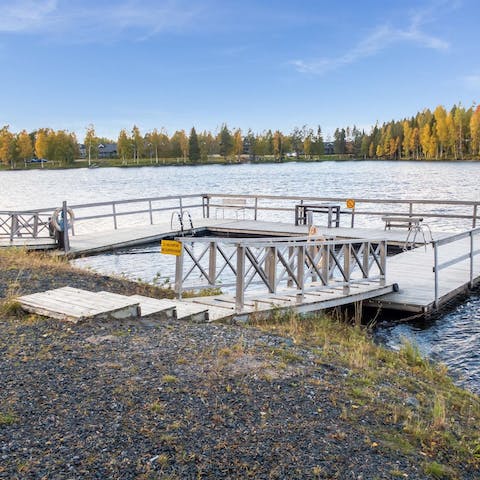Stay a stone's throw away from Lake Talvijärvi