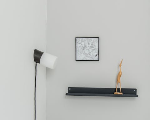 The minimalist décor