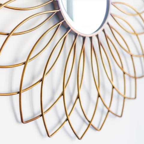 Golden floral mirror 