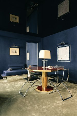 Vintage Velvet image 7