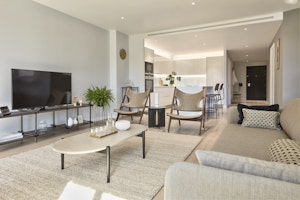Angora Oak image 6