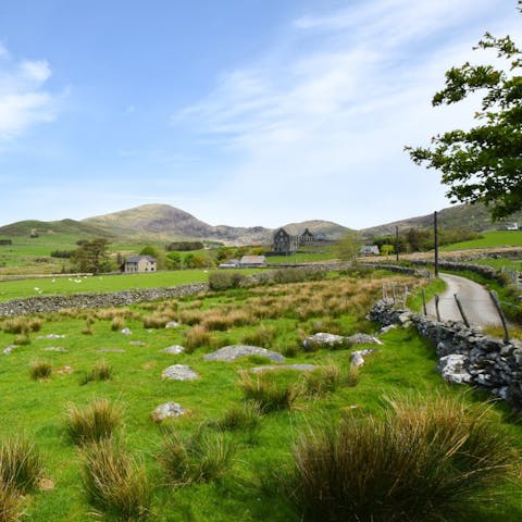 Enjoy the wonderful views from this rural idyll