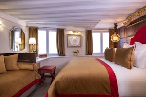 Little Parisienne image 15