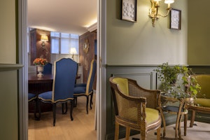 Little Parisienne image 8