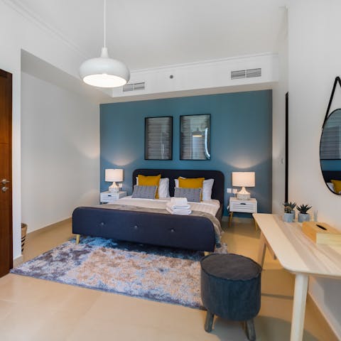 Sleep in style and comfort in the spacious bedrooms