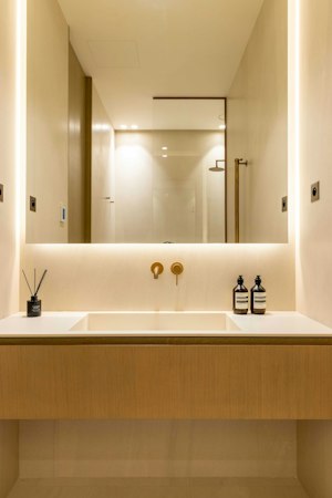 Champagne Atelier image 6