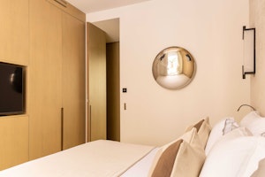 Champagne Atelier image 3