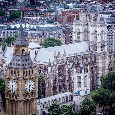 Get to know your famous neighbours—Big Ben and Westminster Abbey are five minutes away