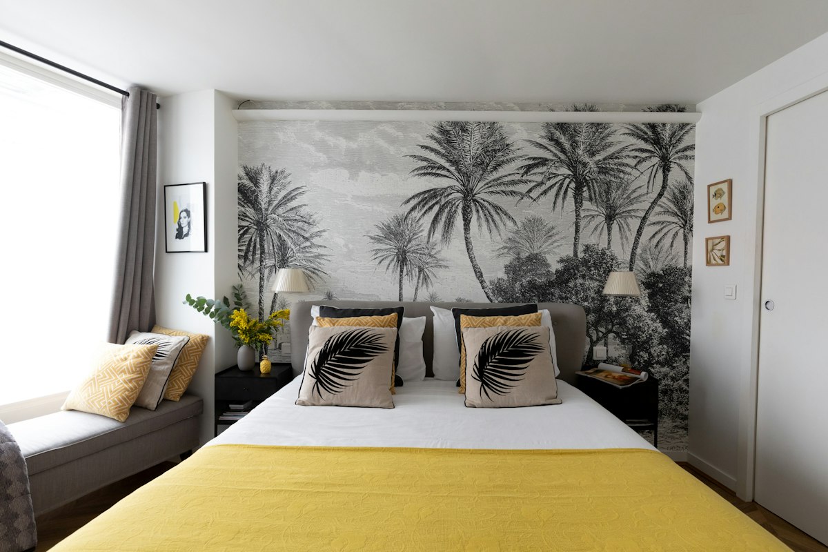 Smiling Palms, Ile-de-France