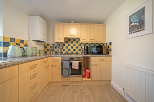 Grooms Ground image 2