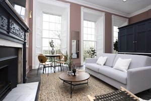 Queen Street Hideaway image 1