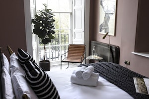Queen Street Hideaway image 2