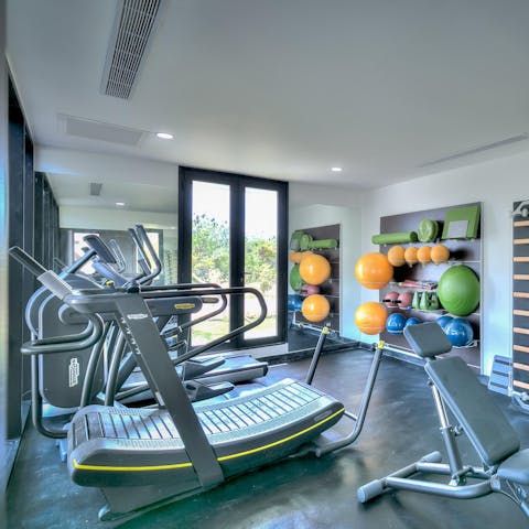 Stay on top of your workout routine in your private gym