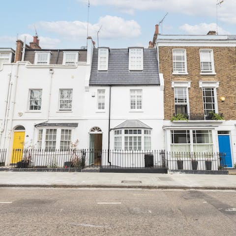 Stay in a handsome townhouse in one of London's most coveted neighbourhoods