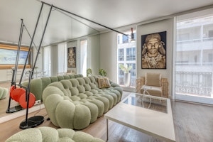 Riviera Glass image 8