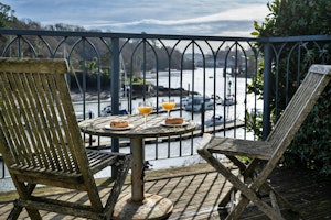 Waterside Calm image 13
