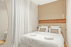 Saint-Germain Dreaming image 10