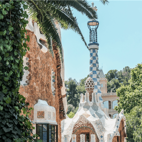 Admire Gaudí’s architectural delights in Parc Güell, just fifteen minutes by car