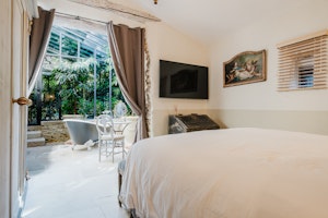 Chateau Soleil image 11