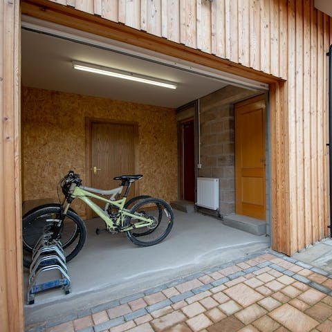Make use of the heated bike storage and hit the nearby mountain biking trails