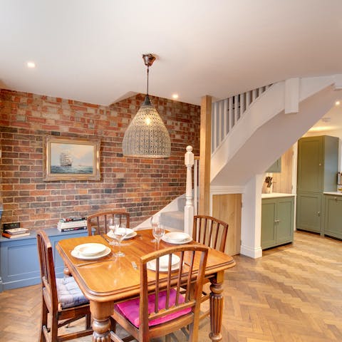 Gather around the table for breakfast before heading out to explore Woodbridge