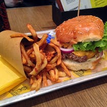 Taste a burger at Mamie Burger