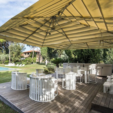Make the most of the Tuscan weather with breakfast out on the terrace