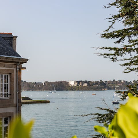Soak up the sea views from your home, and enjoy the feelings of peace and calm they evoke