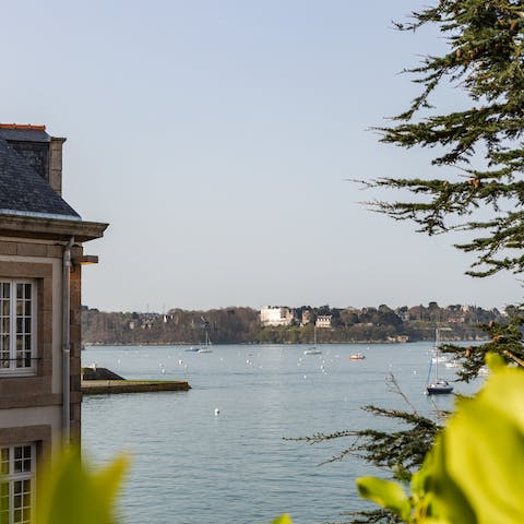 Soak up the sea views from your home, and enjoy the feelings of peace and calm they evoke