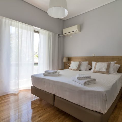 Wake up blissfully in your sumptuous sheets, ready to explore Athens