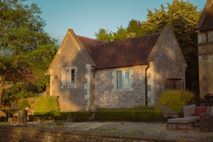 Wisteria Light image 11