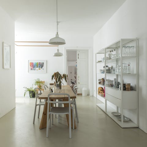 A social kitchen and dining room