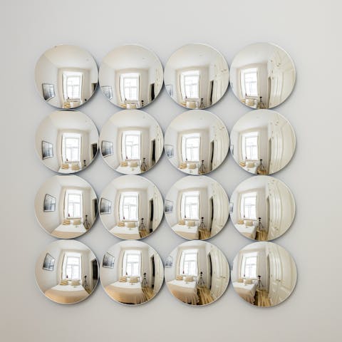 The mind-expanding assortment of mirrors