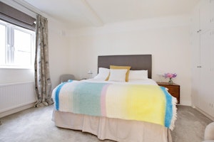 The London Musketeer image 11