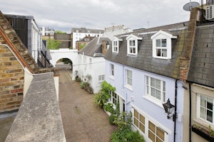 The London Musketeer image 10