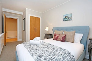 Royal Edinburgh image 11