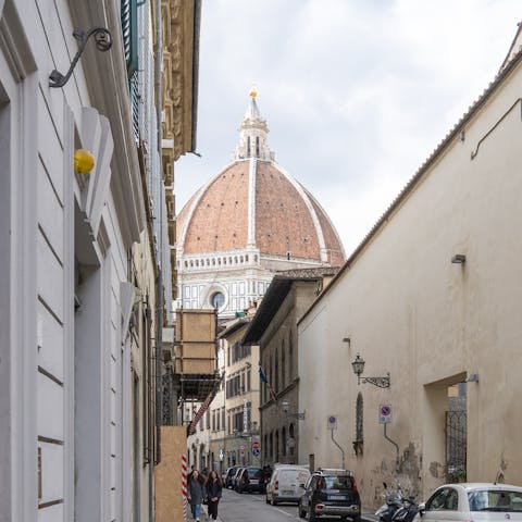 Your proximity to the Duomo 
