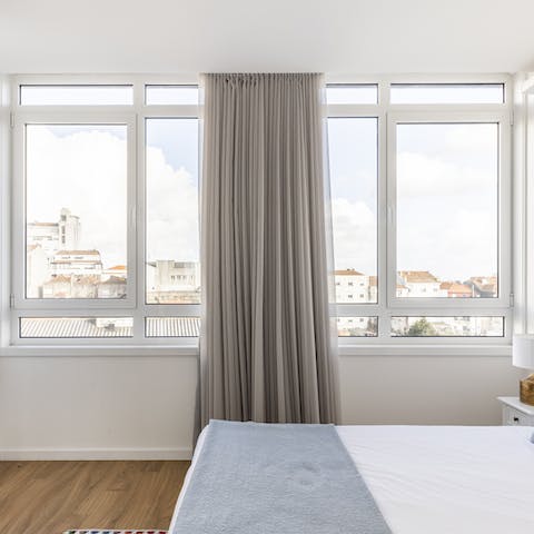 The natural light in this bedroom