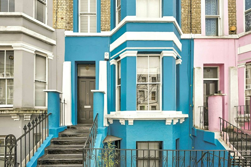 Cheerful Terrace House main image