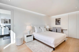 Elegant French Residence image 12