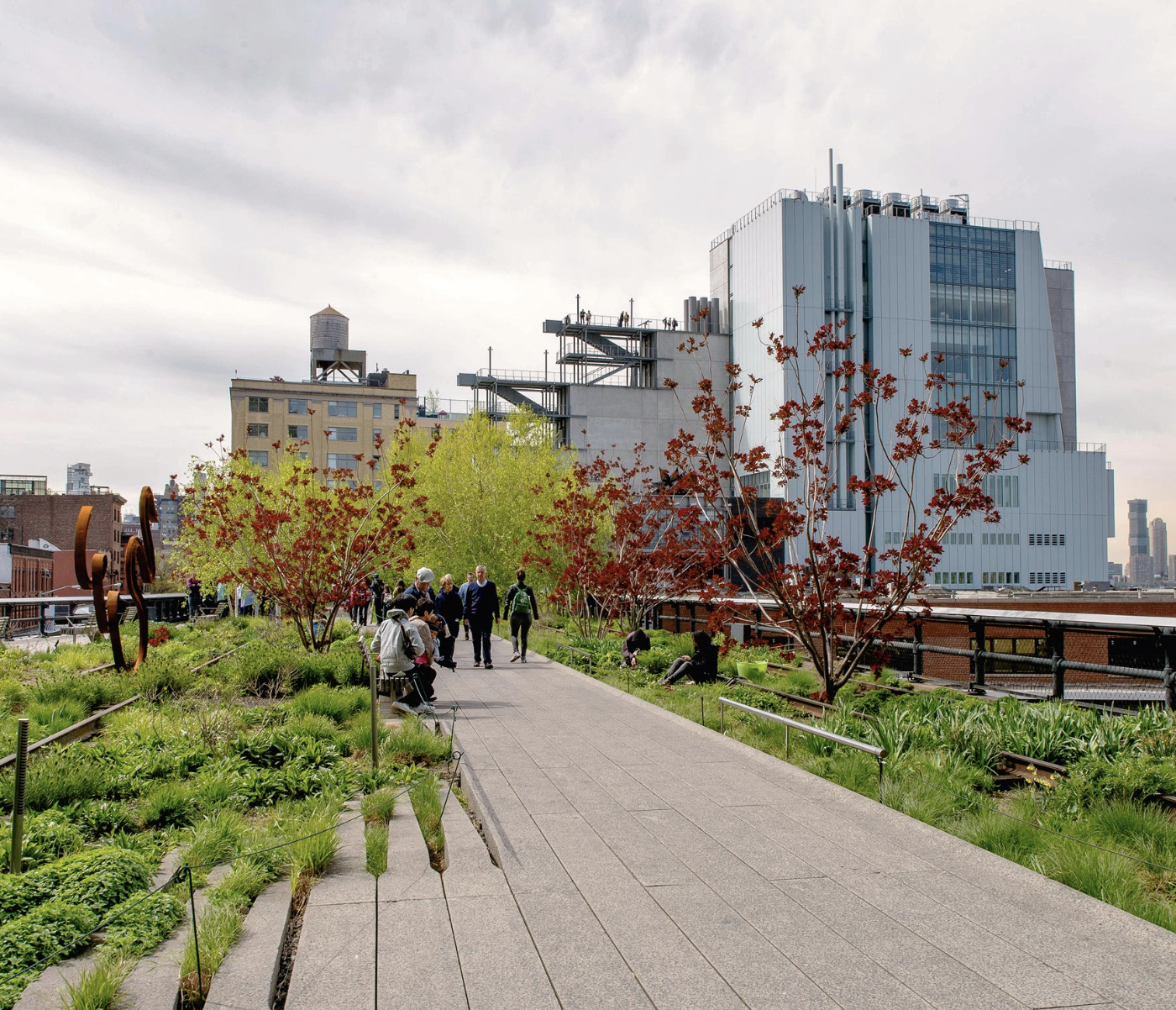 Wander down the High Line