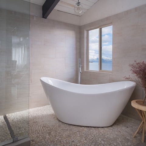 Soak in the stylish free-standing bath