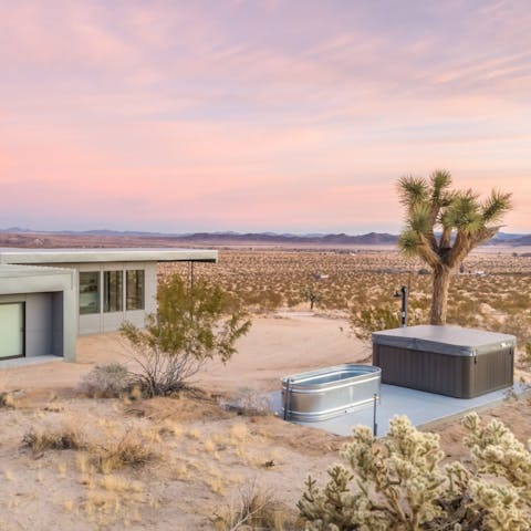 Get peace and quiet, secluded in the desert