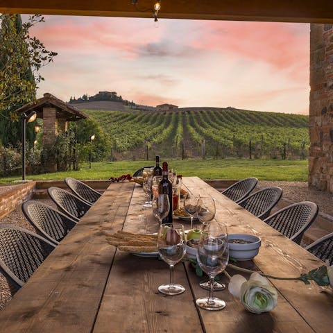 Savour beautiful Tuscan views and delicious Italian meals
