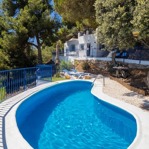 Embrace the rejuvenating spirit of this setting with refreshing dips in the pool