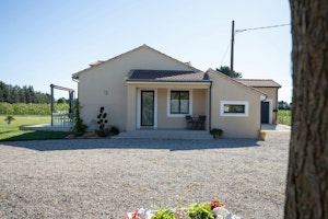 In Provence image 12